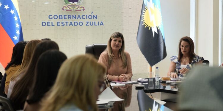 Primeras damas del Zulia ratifican compromiso para consolidar políticas sociales en la región