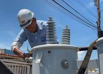 Más de 1.200 familias zulianas beneficiadas con instalación de transformadores
