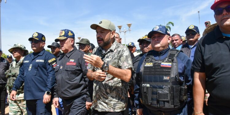 Por el Día Nacional del Bombero realizaron Ameno compartir entre héroes y heroínas del municipio Santa Rita