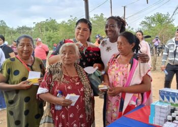 Zulia: Activan jornadas médicas en comunidades indígenas de Lossada