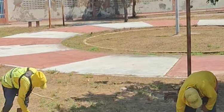 Alcaldía de Maracaibo recupera la Plaza 19 de Abril