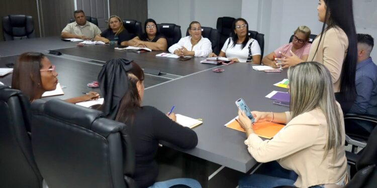 Damasur impulsa encuentro de articulación social para fortalecer la protección familiar en San Francisco