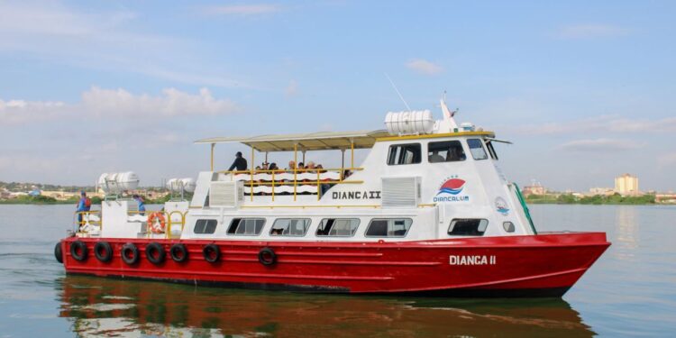Reactivan transporte lacustre desde el Terminal Hugo Chávez a Los Puertos de Altagracia y San Carlos