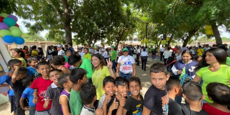 Plan Vacacional Comunitario “Venezuela Ríe 2025″ cierra su ciclo en el municipio San Francisco con la atención de más de 20 mil niños
