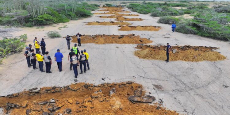 El Gobierno Bolivariano desmantela pista clandestina utilizada para el narcotráfico en Falcón