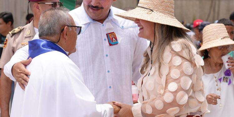 Gobernador Caldera acompaña en Guanare celebración de los 373 años de la Virgen de Coromoto