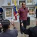 Realizan conversatorio sobre Felipe Pirela a 13 años de su inhumación en el Panteón del Zulia