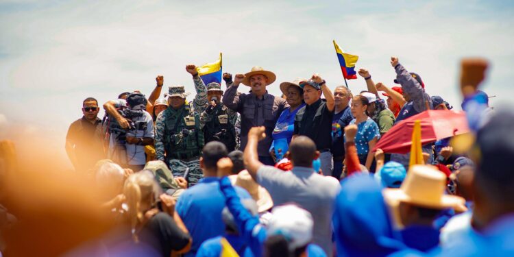 Pueblo pescador del Zulia elevó su voz junto al gobernador Caldera y la Fanb en defensa de la soberanía