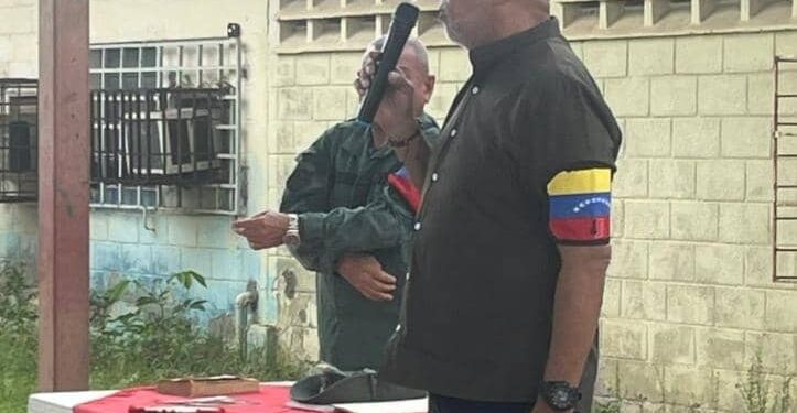 Comunas de Maracaibo se entrenan para la defensa integral de la nación
