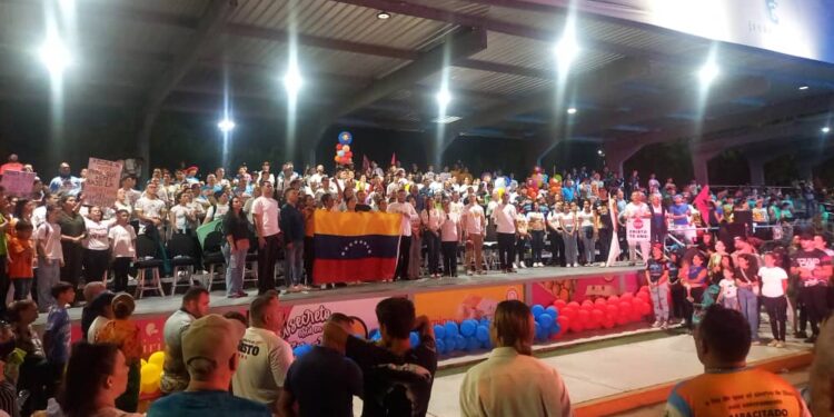 Más de 3.500 personas marcharon por la paz y la fe en Maracaibo