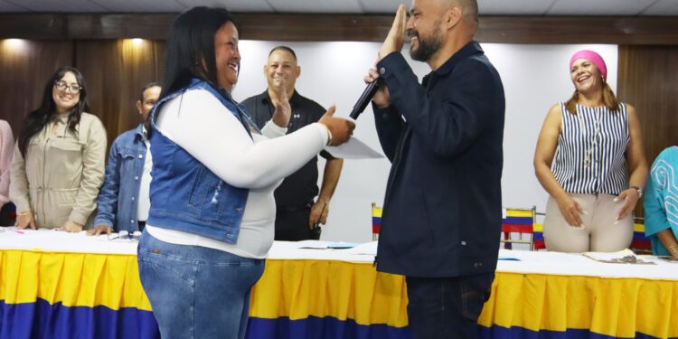 Concejo Municipal de San Francisco juramentó la nueva delegación del Concejo Local de Planificación Pública