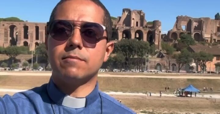 UN INSTANTE CON DIOS