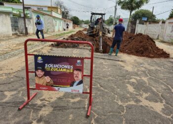 Alcaldía de San Francisco realiza sustitución de colector de aguas servidas en la parroquia Domitila Flores