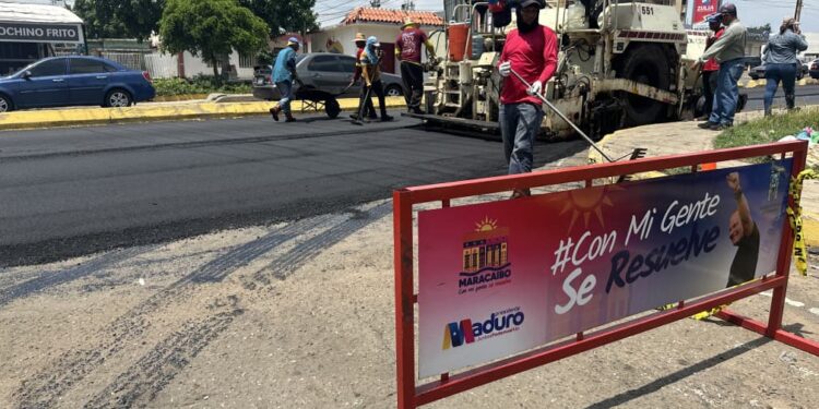 Alcaldía culmina con éxito primera fase del reasfaltado de la Av. Delicias sentido sur-norte