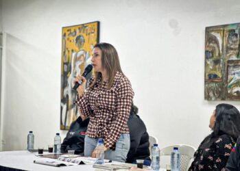 Alcaldía de Maracaibo lanza el programa oftalmológico “Santa Lucía” para atender a niños de 6 a 8 años