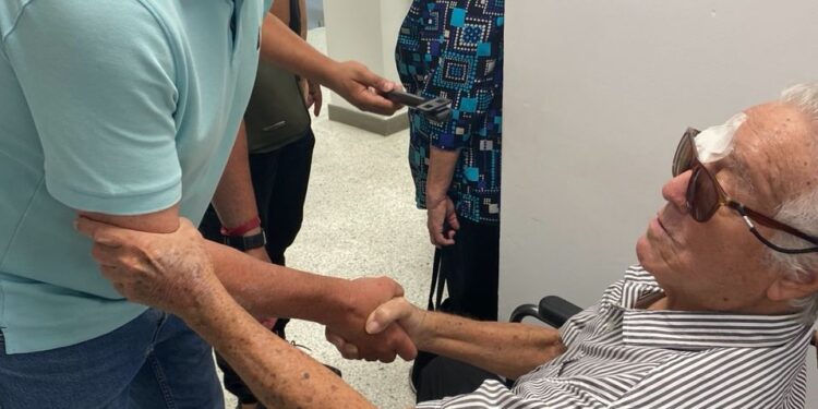 Alcaldía de Maracaibo desarrolla un esquema integral de atención primaria de salud 800 pacientes semanales.