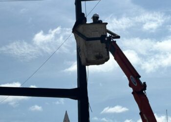 Un total de 60 semáforos con tecnología LED han sido instalados hasta este domingo 18 de octubre