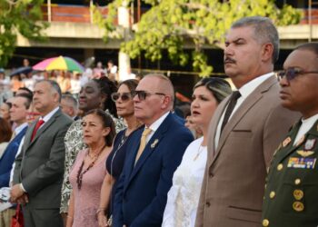 Más de 60 mil feligreses recibieron, a su patrona, Virgen de Chiquinquirá en su “Solemne Bajada