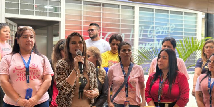 Mujeres del Barrido Manual fueron atendidas en jornada de despistaje de cáncer de mama