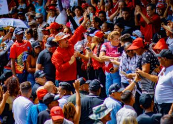 Comandos Bolivarianos de Base Integral del Zulia juran seguir defendiendo la paz