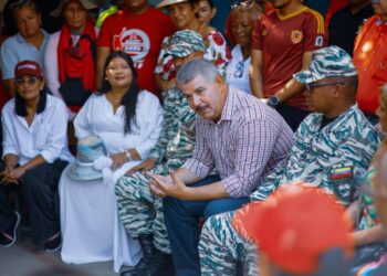 El Gobernador Caldera destaca la participación del pueblo zuliano en Consulta Popular Nacional