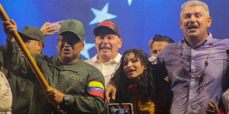 Alcalde Di Martino: “Venezuela es infranqueable por la unidad de su pueblo”