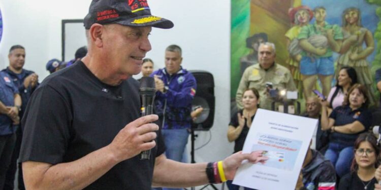 Alcalde Di Martino anunció pago de un bono permanente a funcionarios de Polimaracaibo