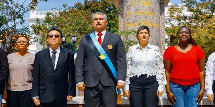 Zulia honra los 195 años del pase a la inmortalidad del Libertador Simón Bolívar