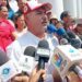 El Gobernador luis Caldera entrega ocho camiones para la consolidación del Programa Alimentario Escolar Bolivariano