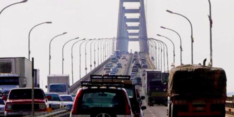Fortalecen vigilancia en el Puente sobre el Lago con activación de 18 cámaras de monitoreo