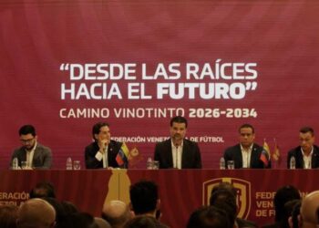 Oswaldo Vizcarrondo asume como nuevo director técnico de la Vinotinto