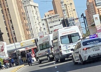 Rápida respuesta de Bomberos de Maracaibo en accidente vial en Bella Vista
