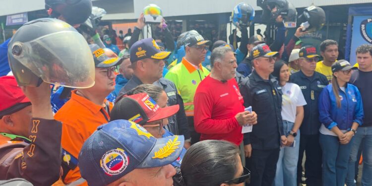 Inicia despliegue de seguridad vial en el Zulia con abordaje y concientización de motorizados