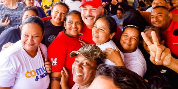 El Gobierno Bolivariano inicia rehabilitación de 40 edificios del complejo habitacional Ciudad del Sol en San Francisco