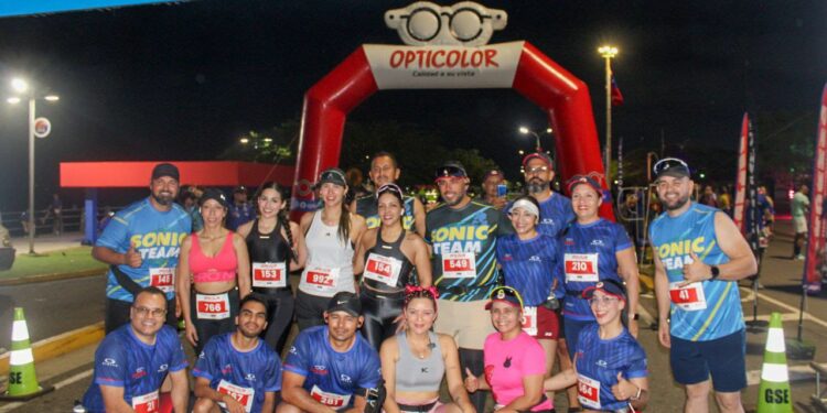 Alcaldía de Maracaibo acompañó la Carrera 10K Opticolor