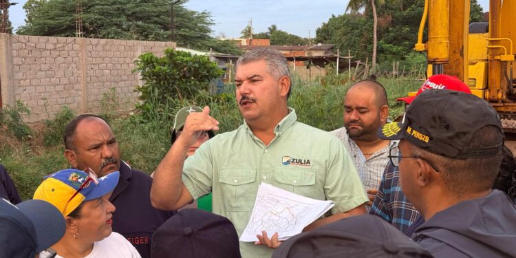 Inician Plan Rector de Atención a las Aguas Servidas y Potable en La Salina y Altos de Jalisco de Maracaibo