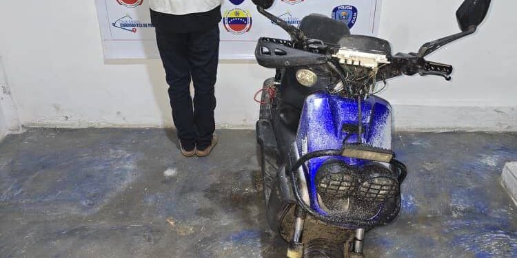 Cpbez detuvo a un sujeto por trato cruel a niña de dos años en Colón 