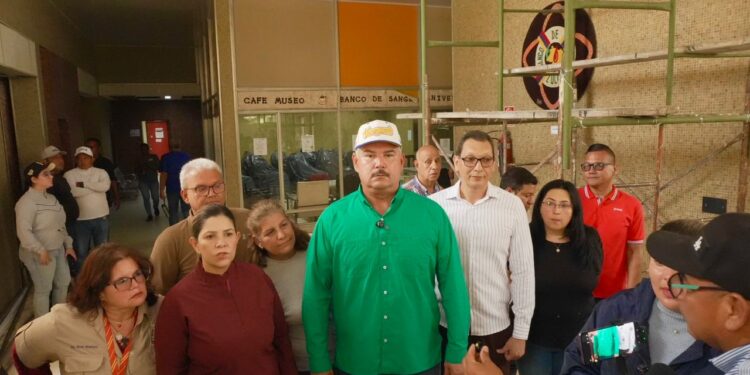 El Gobernador Luis Caldera despliega Plan Cayapa de la Salud en el Banco de Sangre del Zulia