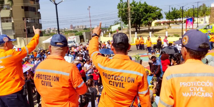 PROTECCIÓN CIVIL MARACAIBO REALIZO Ejercicios DE SIMULACRO TSUNAMI…..