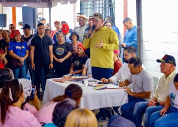 El Gobierno Bolivariano y pueblo organizado entregan escuelas Doña Menca de Leoni y Juan Pablo Pérez Alfonso totalmente refaccionadas