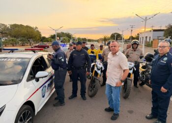 Seguridad Ciudadana y Polimaracaibo Alcaldía de Maracaibo supervisa carretilleros y personas que vierten desechos en Parque La Marina