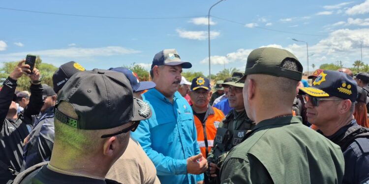 El Gobernador Luis Caldera asegura normalidad yalta afluencia en balnearios durante la Semana Santa 2026