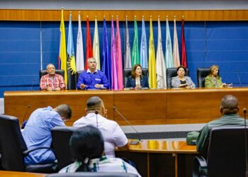 La Gobernación del Zulia y LUZ suscriben convenio estratégico para la recuperación integral del campus