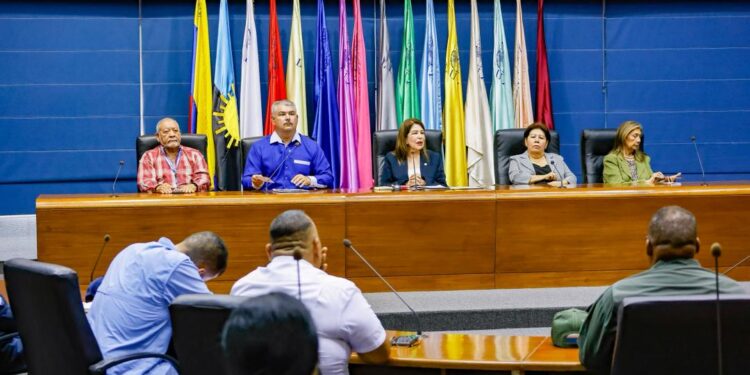 La Gobernación del Zulia y LUZ suscriben convenio estratégico para la recuperación integral del campus