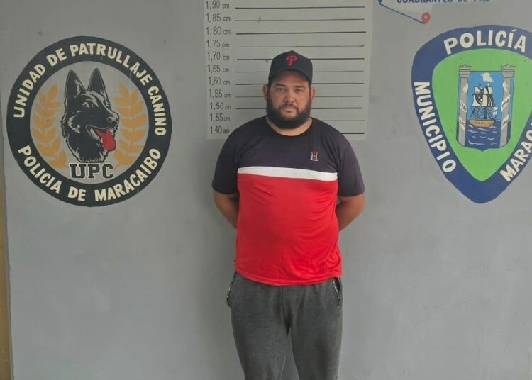 Detenido hombre que golpeó a su hijito por haberse ponchao en la Pequeña Liga Coquivacoa