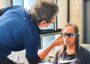 El Concejo Municipal realiza jornada de evaluación visual para todo el personal activo, jubilado y pensionado