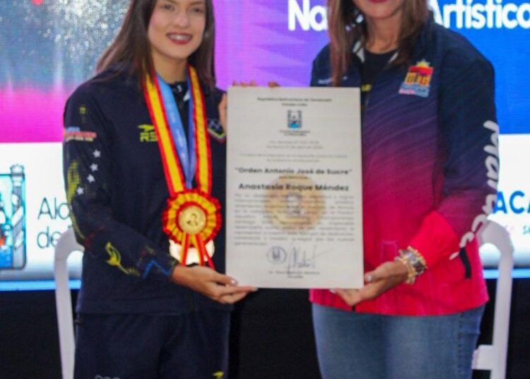 ¡Orden Honor a la Juventud Antonio José de Sucre!