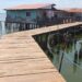Más de 300 metros de caminerías de los palafitos de Santa Rosa de agua rehabilita la Alcaldía de Maracaibo