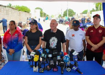 Abordaje integralAlcaldía Bolivariana de Maracaibo inició el Plan Techo Comunal desde La Chamarreta