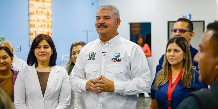 El Gobernador Caldera entrega rehabilitadas y equipadas UCI, Unidad de Imágenes y Rayos X del Hospital II de Niños de Maracaibo